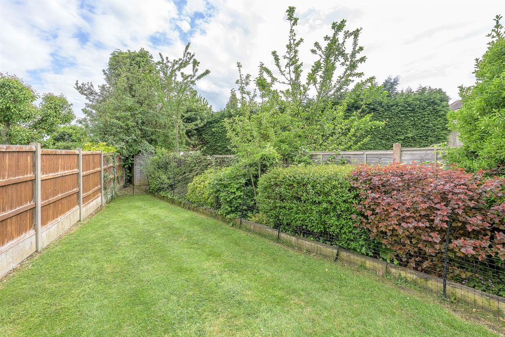 Additional image 32 of 4 bed semi-detached house for saleAmblecote Road, Brierley Hill DY5