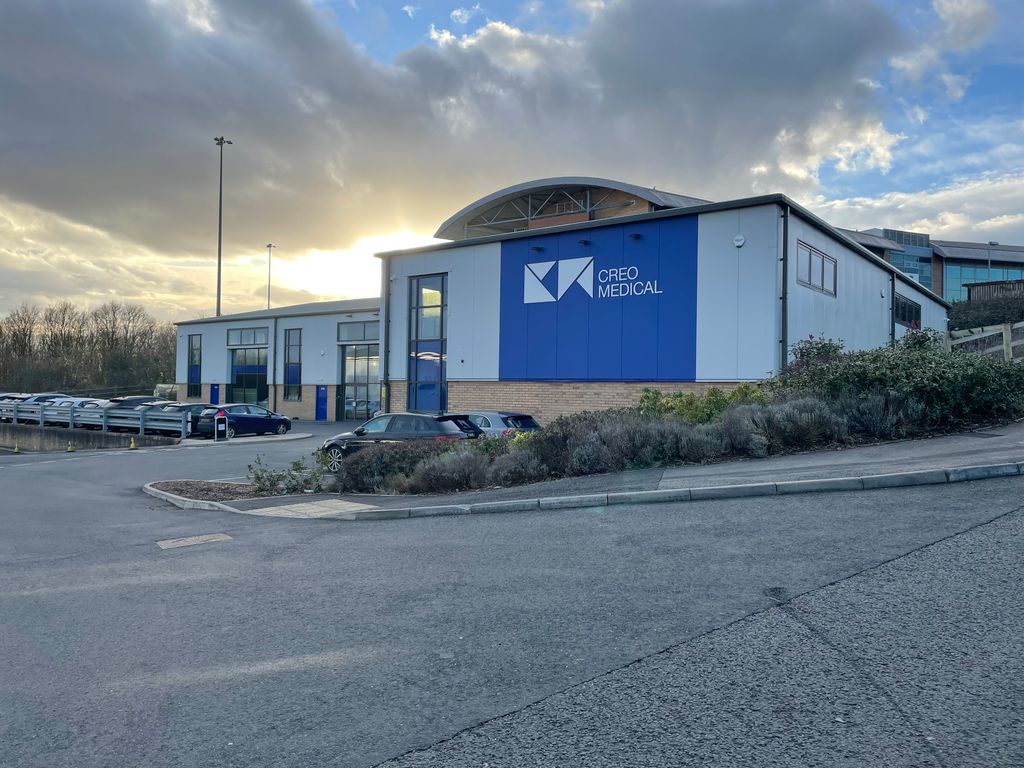 Property photo 2 of 10