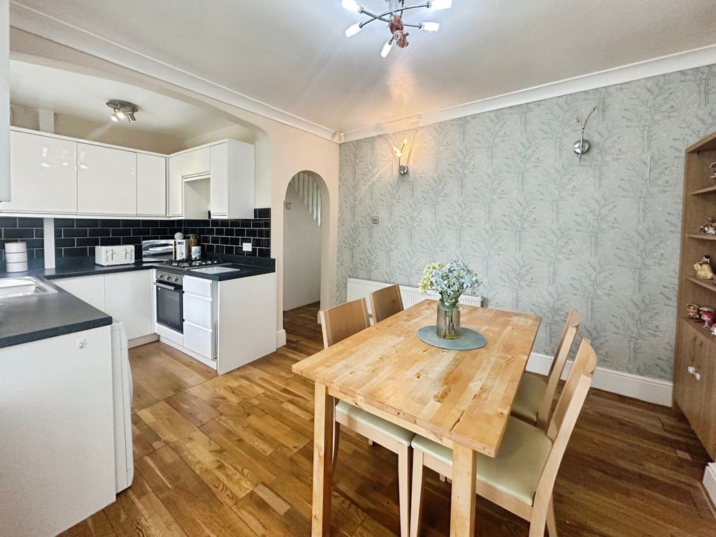 Property photo 2 of 14 Kitchen/Diner