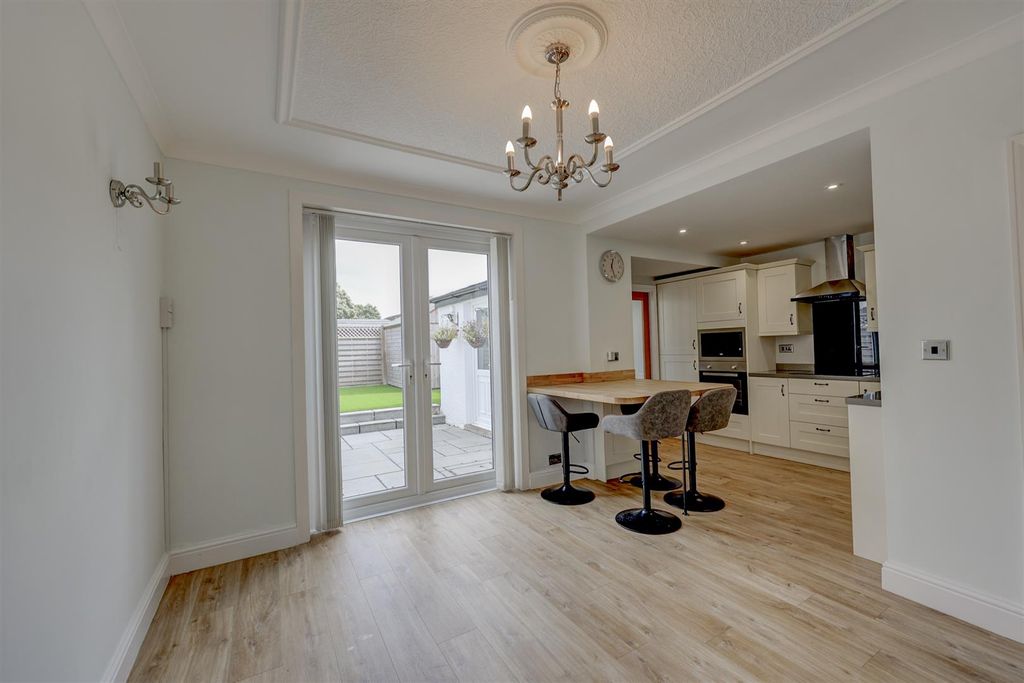 Property photo 2 of 32 Kitchen