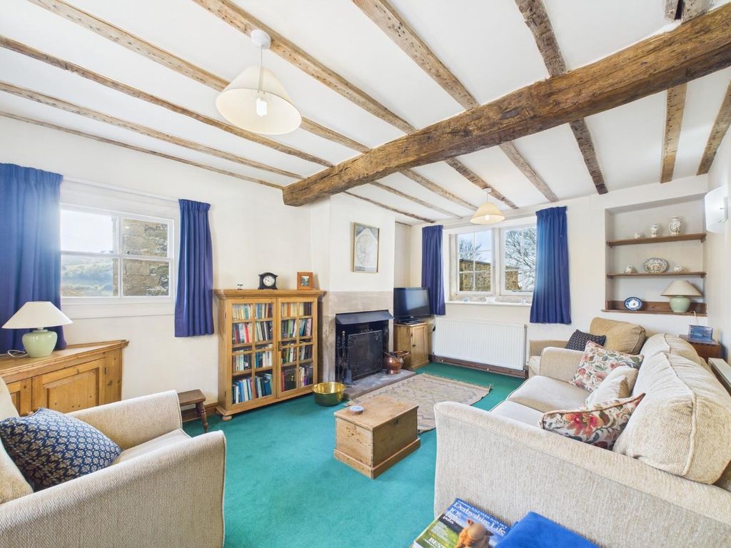 Property photo 3 of 42 Sitting Room