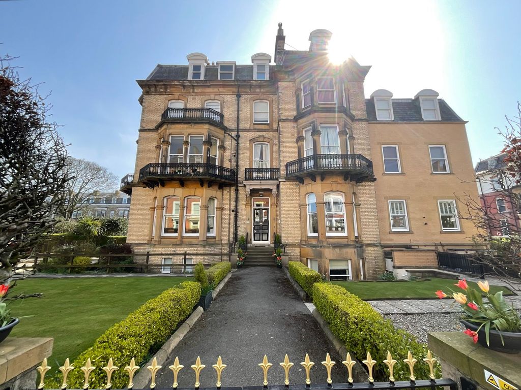 Property photo 1 of 35