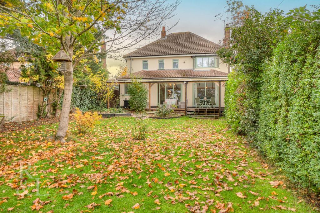 Property photo 3 of 34 Batched (13).Jpg