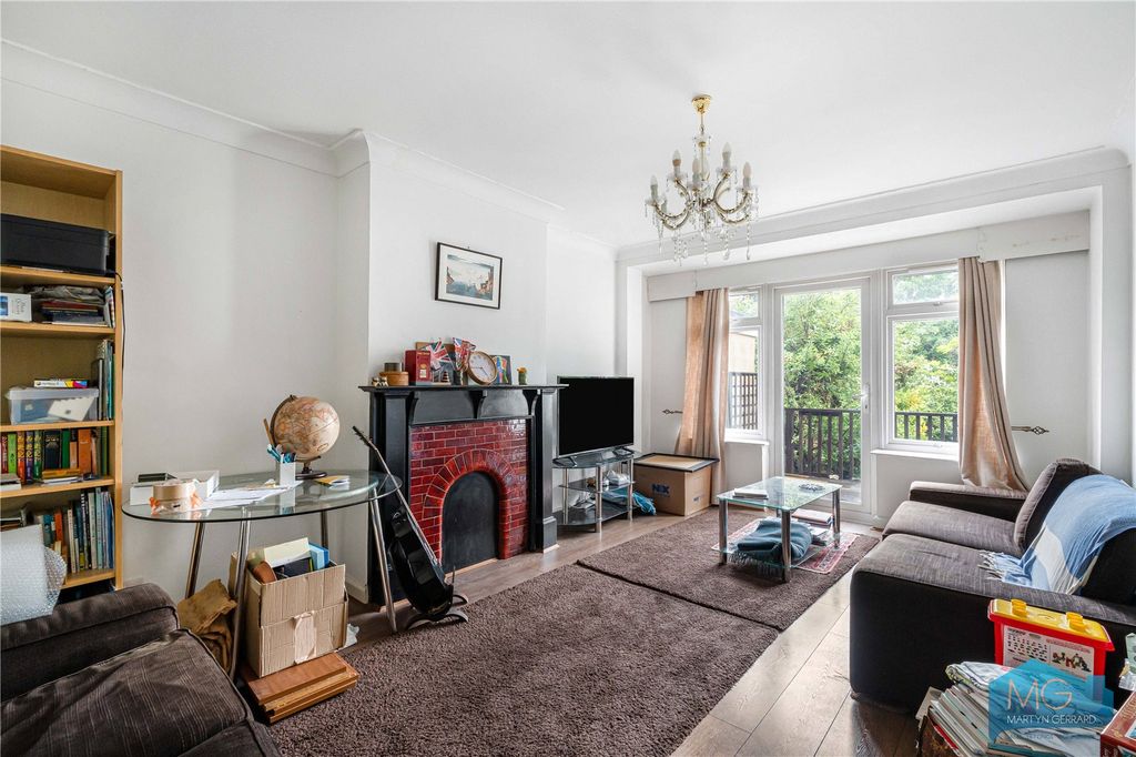 Property photo 2 of 21 Picture No. 44