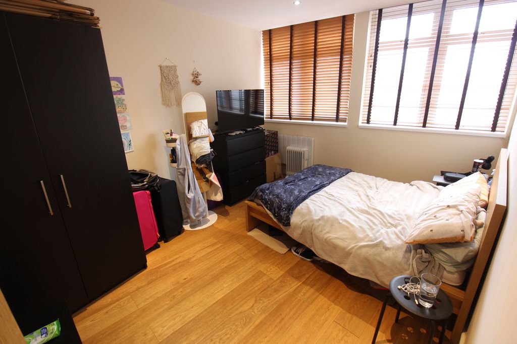 Property photo 1 of 4