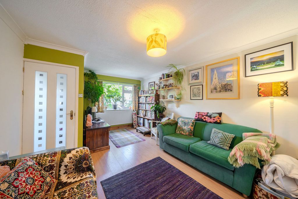 Property photo 1 of 21