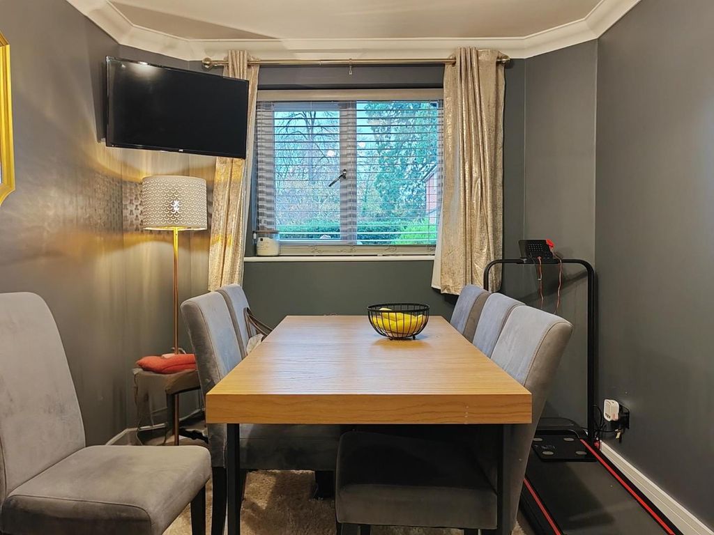 Property photo 3 of 19 1000003498.Jpg