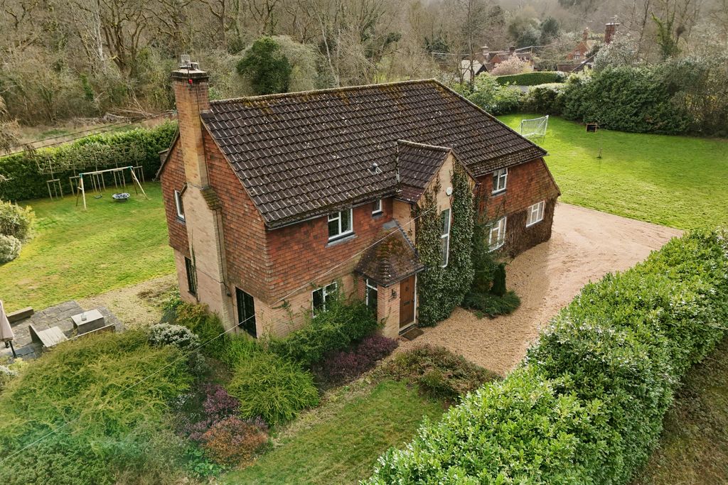 Property photo 1 of 20