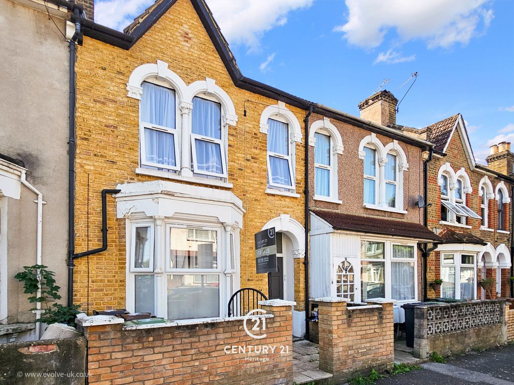 Property photo 2 of 8 E02016-04