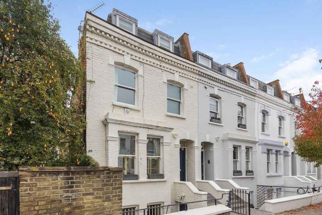 Property photo 1 of 18 Image