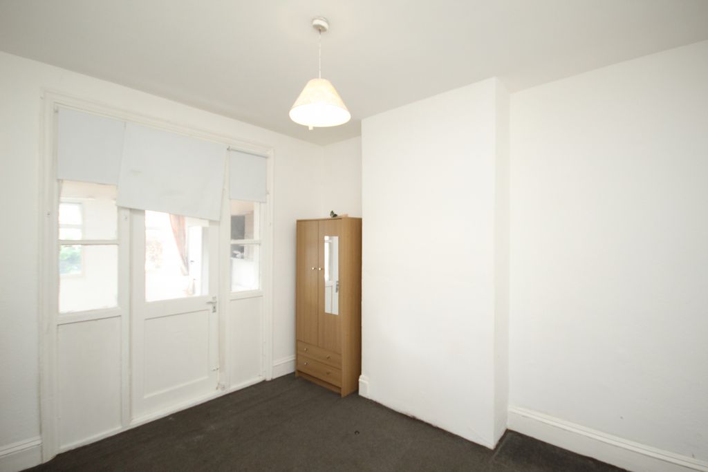 Property photo 3 of 10 Gallery