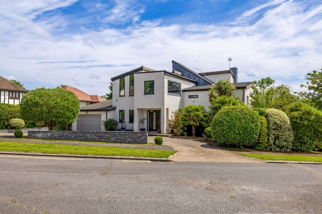 Property photo 1 of 19 1