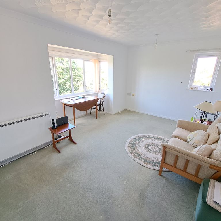 Property photo 2 of 13 Living Room Bay