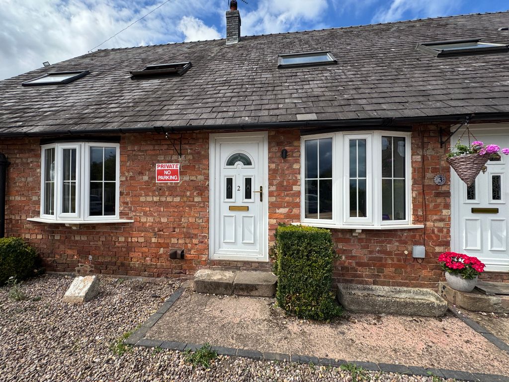 Property photo 1 of 9 2 Stoke Grange Barns