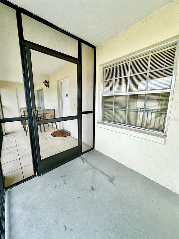 Property photo 2 of 19 <Alttext/>