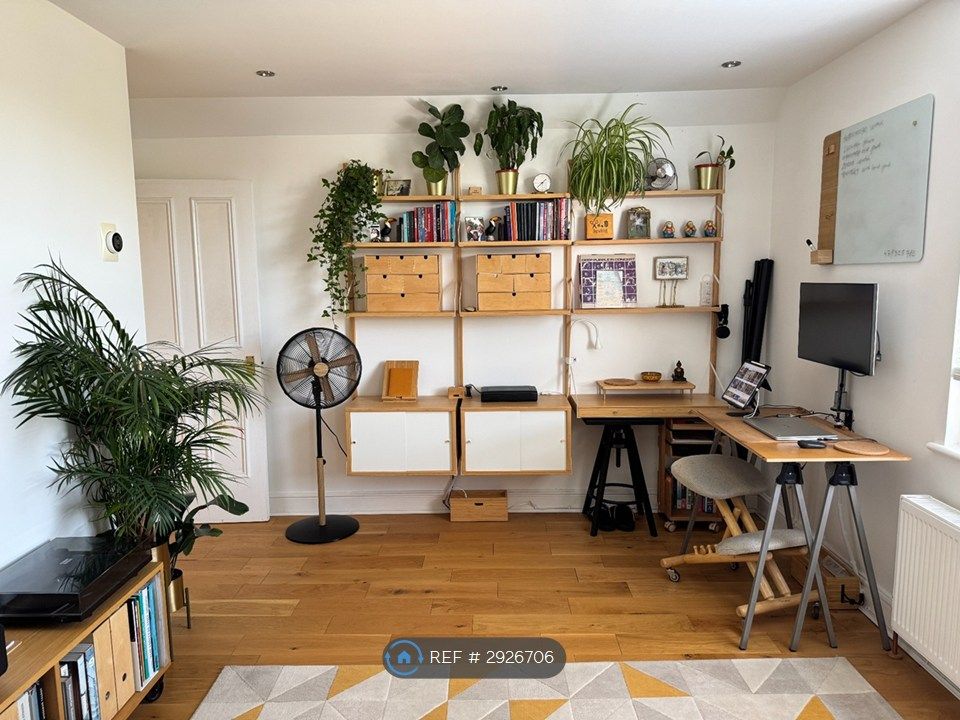 Property photo 2 of 17 Living Room