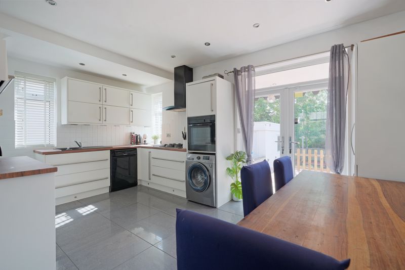 Property photo 3 of 28 Dining Kitchen