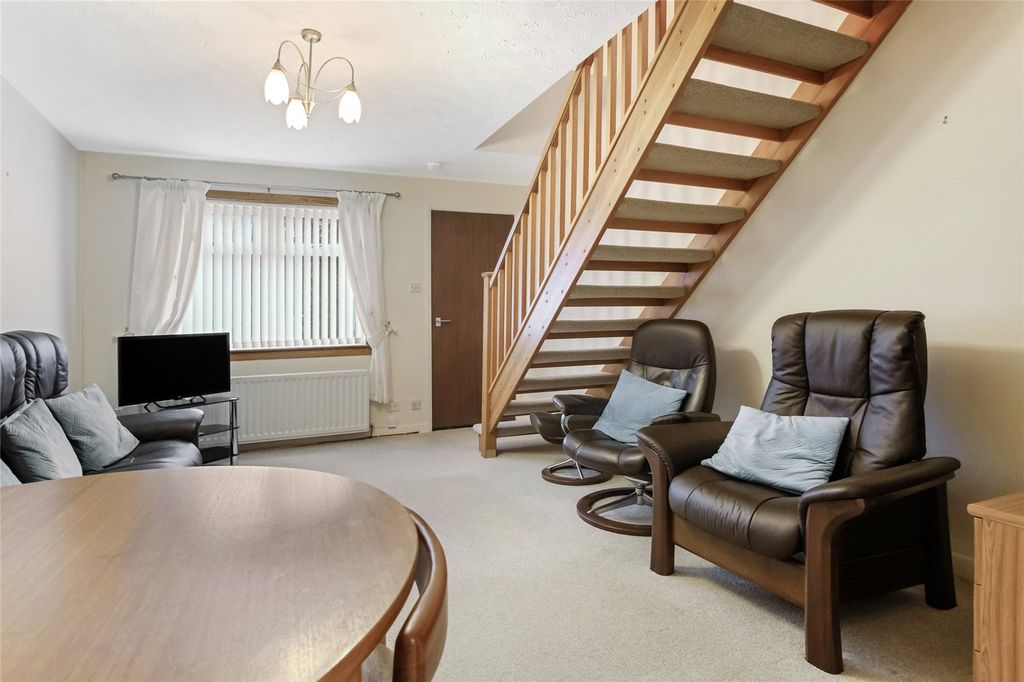 Property photo 2 of 19 Picture No. 04