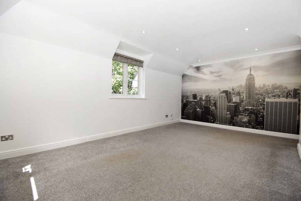 Property photo 2 of 13 Living Room