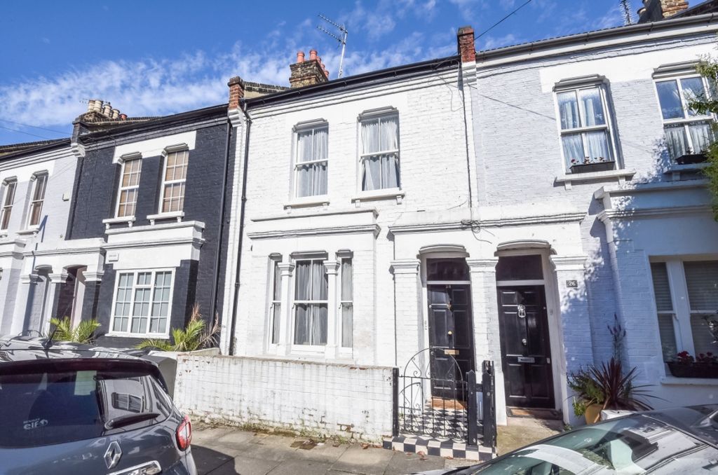 Property photo 2 of 10 114850 (8) (2)
