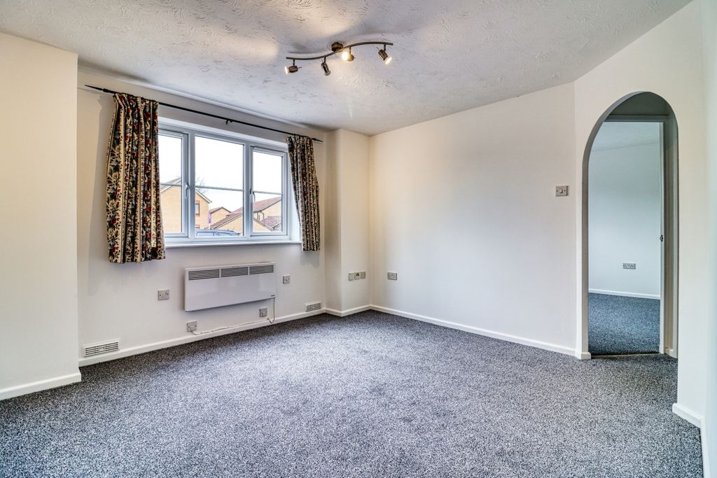 Property photo 2 of 7 Lounge - Diner