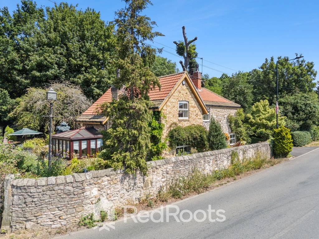 Property photo 3 of 39 5274903