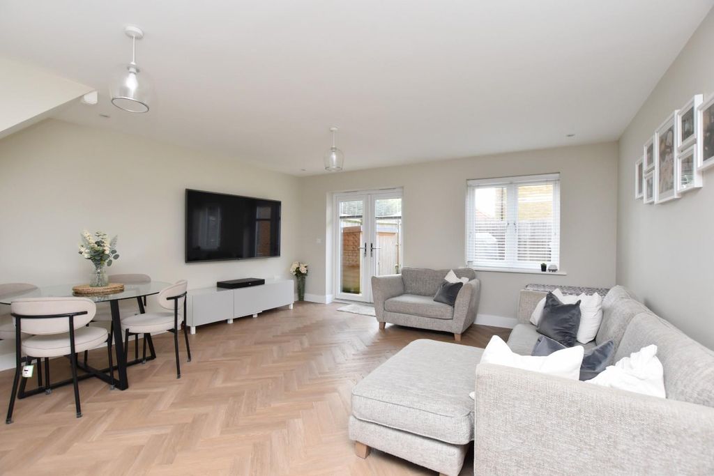 Property photo 2 of 23 Dsc_0137.Jpg