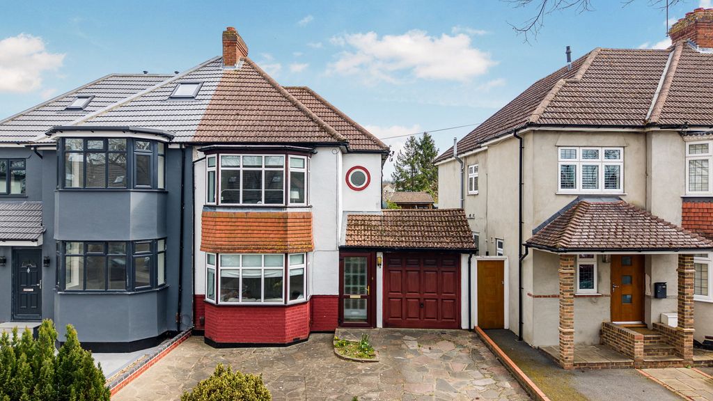 Property photo 1 of 20