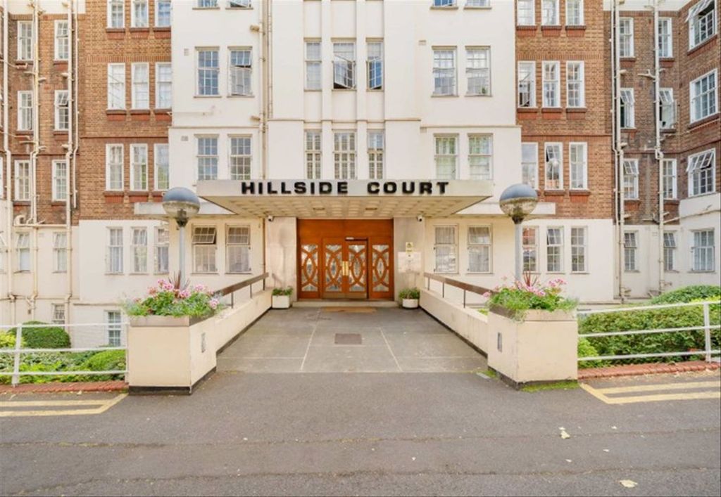 Property photo 1 of 1