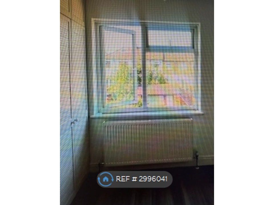 Property photo 3 of 3