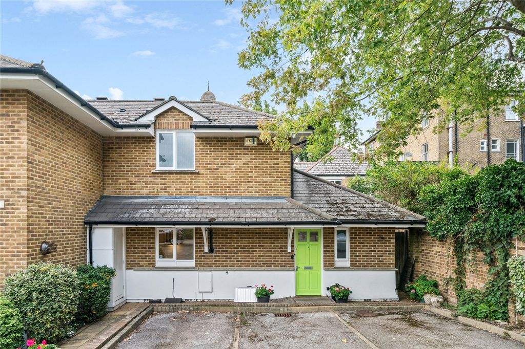 Property photo 1 of 12 Exterior