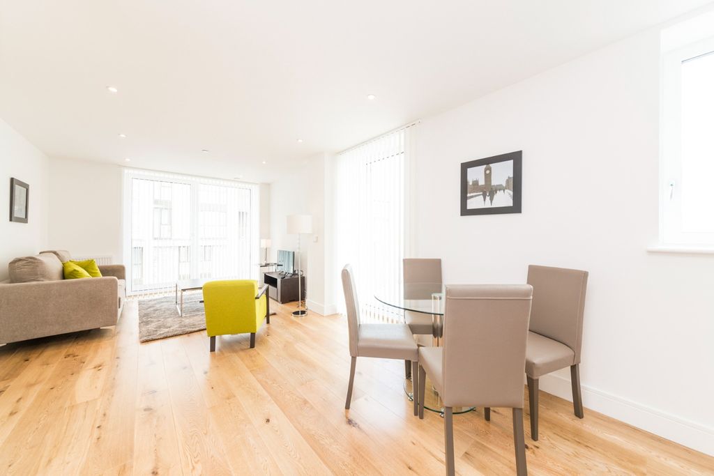 Property photo 3 of 17 4738452