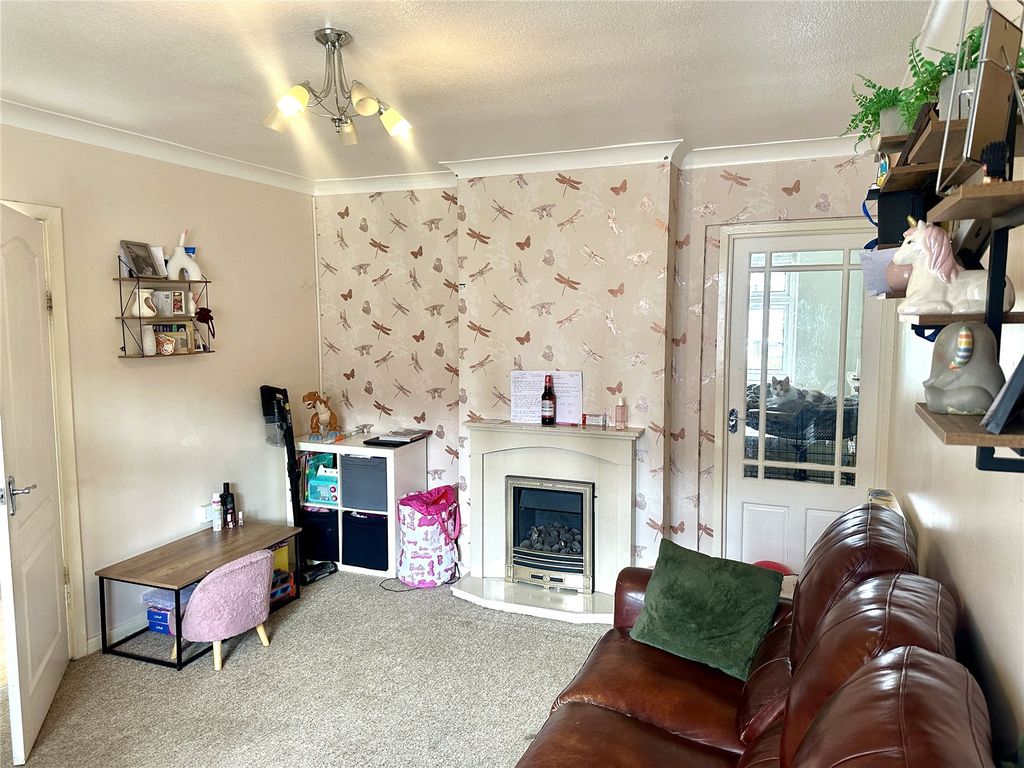 Property photo 3 of 14 Picture No. 13