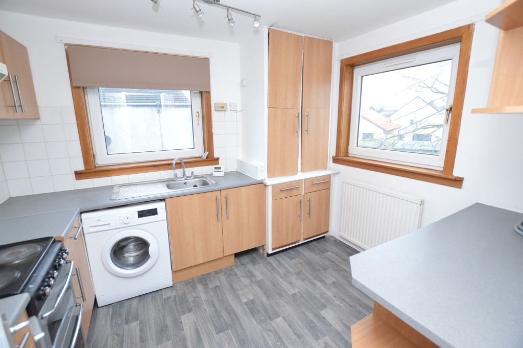 Property photo 3 of 8 Photo 3