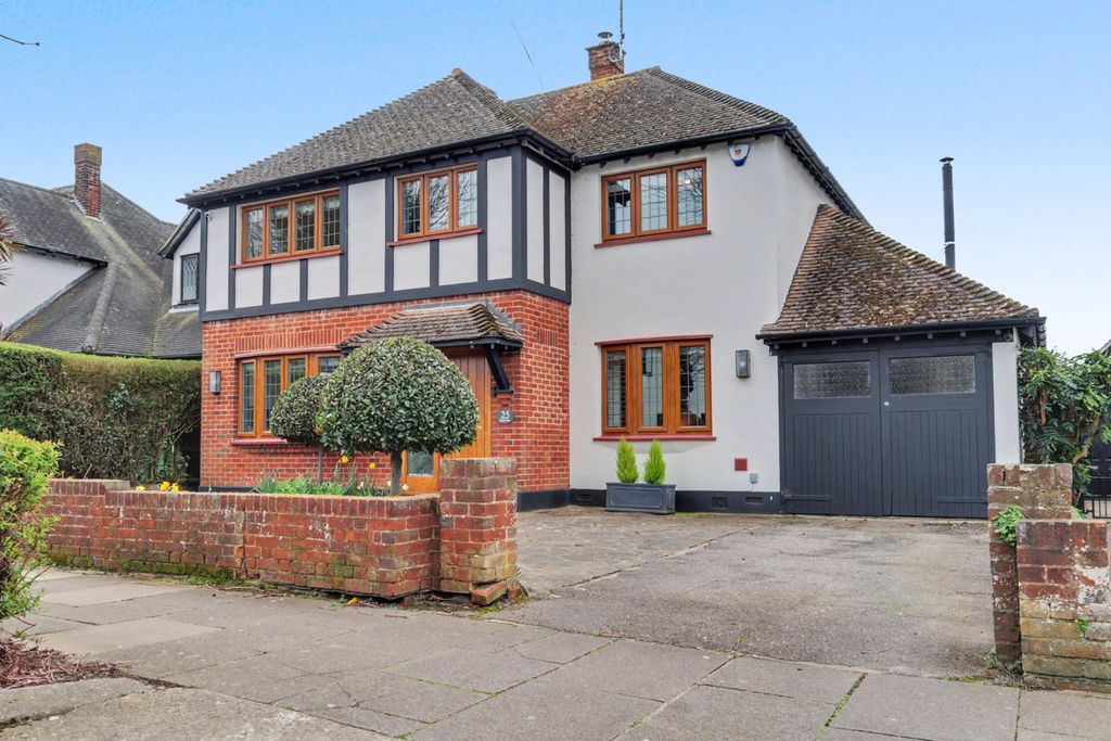 Property photo 1 of 35