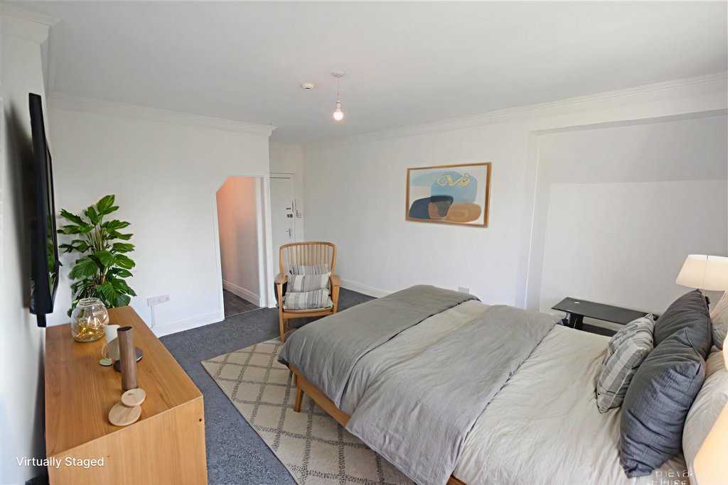 Property photo 2 of 11 Listing_914568_0009_F5279110 - 0 (1).Jpg