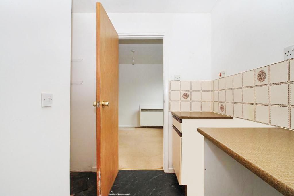 Property photo 3 of 8 Photo 3