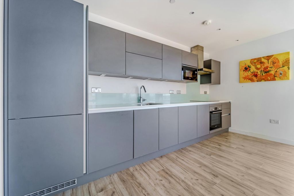Additional image 5 of 2 bed flat for saleCobalt House, Bakery Walk, Greenford UB6