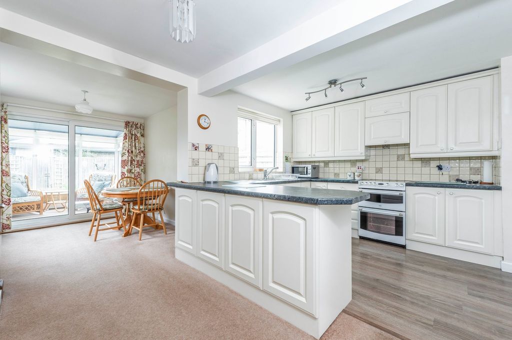 Property photo 3 of 18 Kitchen &amp; Dining Area