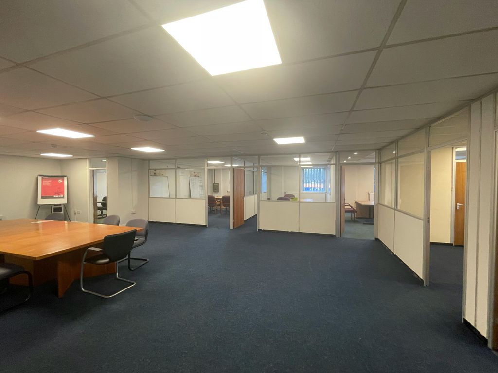 Property photo 2 of 12 Img_0121.Jpg