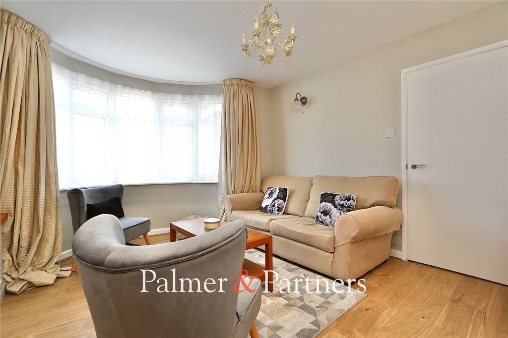 Property photo 3 of 32 Picture No. 32