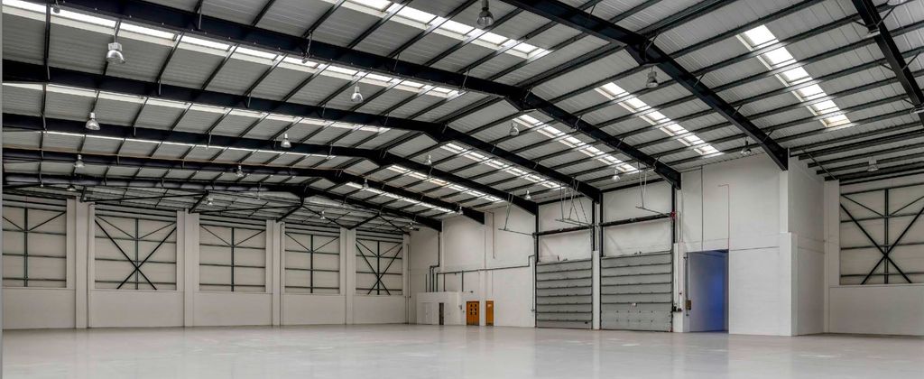 Property photo 2 of 6 Unit 8, Sterling Centreunit 8, Sterling Centre