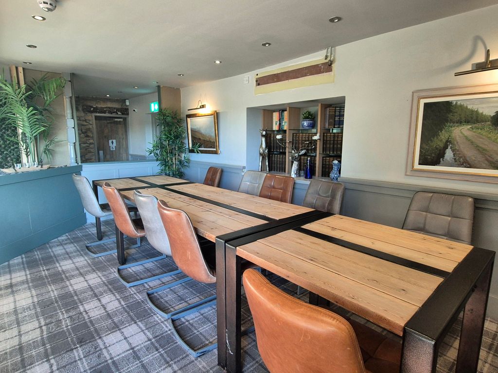 Property photo 2 of 41