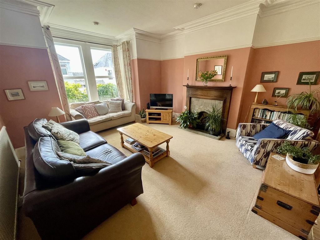 Property photo 3 of 17 Img_6977.Jpg
