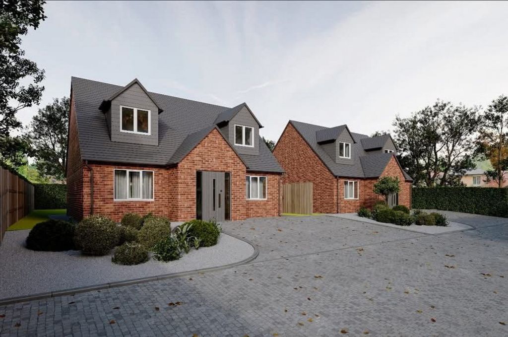 Property photo 3 of 16