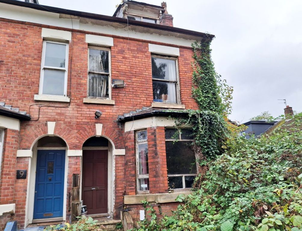 Property photo 1 of 3