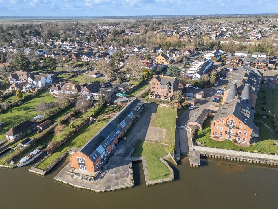 Property photo 2 of 22 Dji_0193