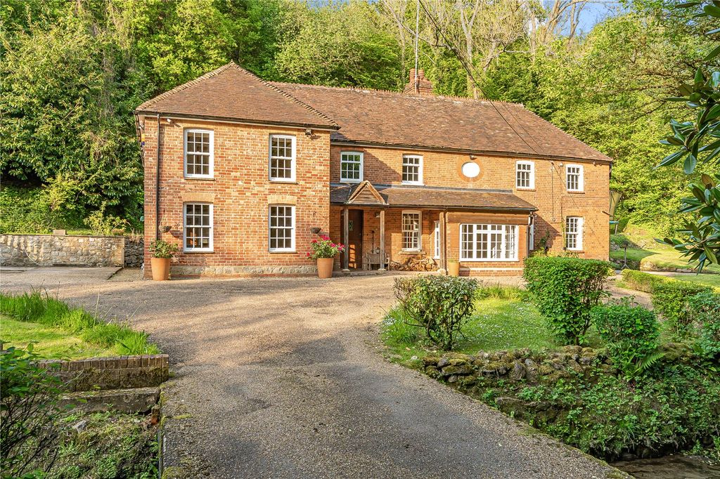 Property photo 1 of 12 Front Elevation