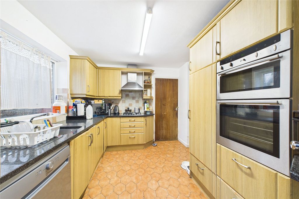 Property photo 2 of 10 Picture No. 03