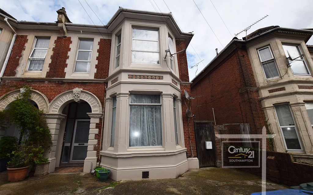 Property photo 1 of 4